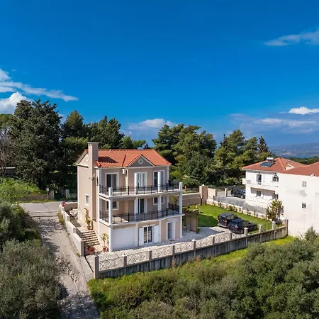 Apartamento Avra Charming House Khelmáta