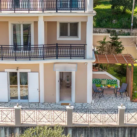 Apartamento Avra Charming House Khelmáta