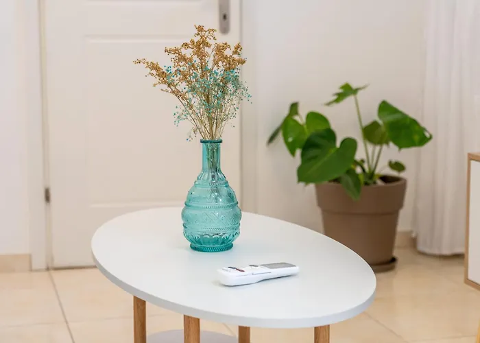 Avra Charming House Khelmáta