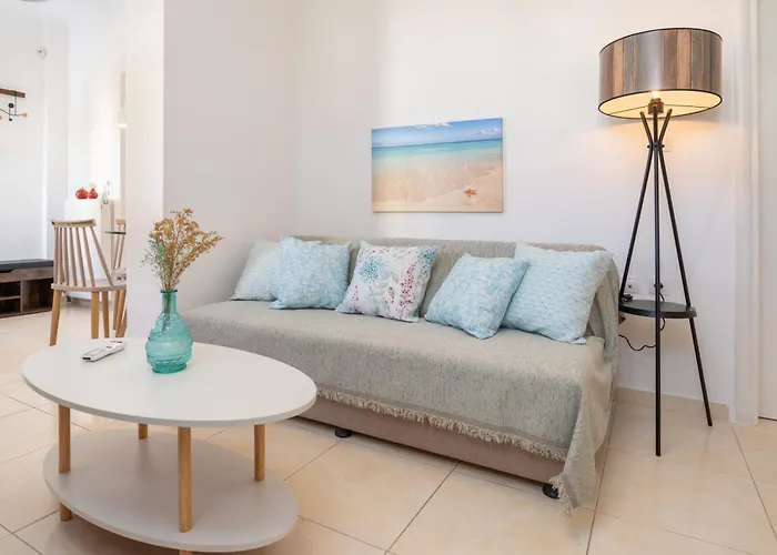 Avra Charming House Apartamento Khelmáta