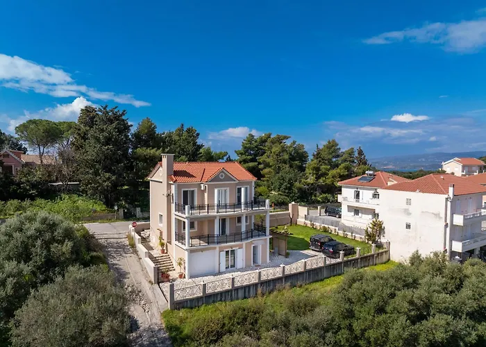 Apartamento Avra Charming House Khelmáta