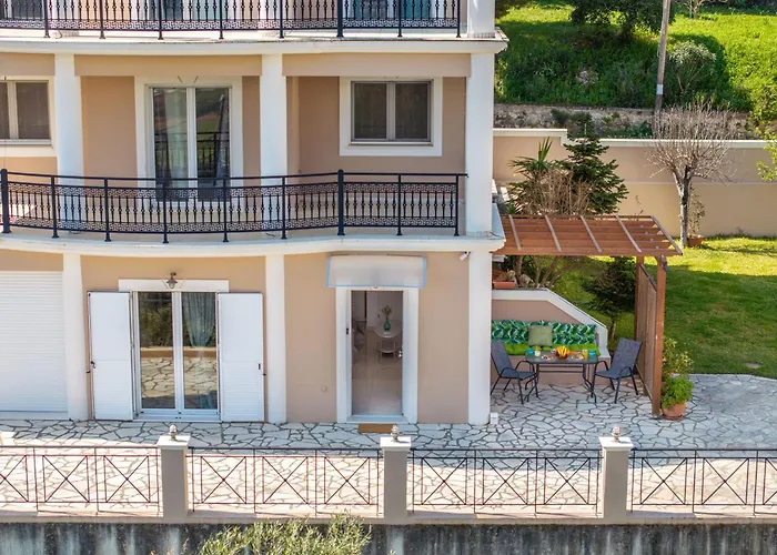 Apartamento Avra Charming House Khelmáta